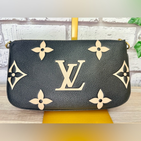 Louis Vuitton Multi Pochette Bicolor Leather Shoulder Crossbody Bag - Picture 4 of 16